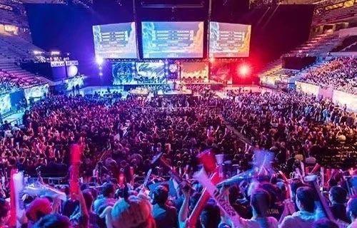 更多的精彩 更多的精彩