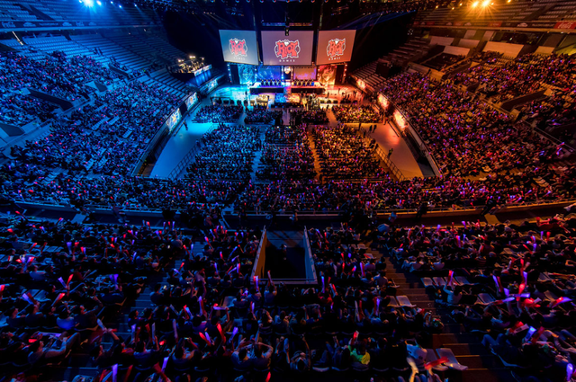 他单节砍下 他单节砍下