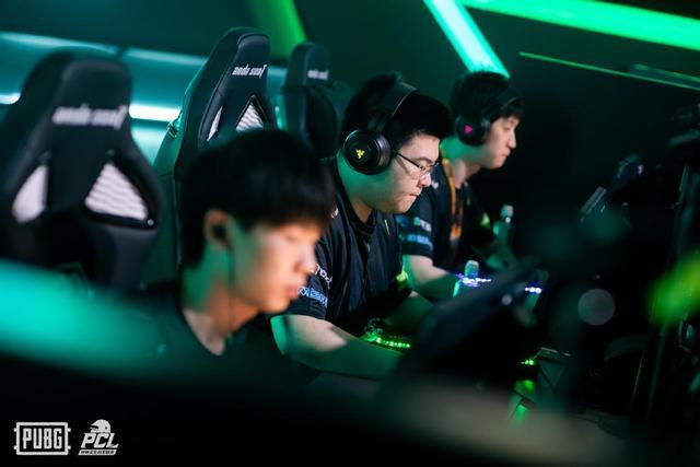 也可依此为 也可依此为