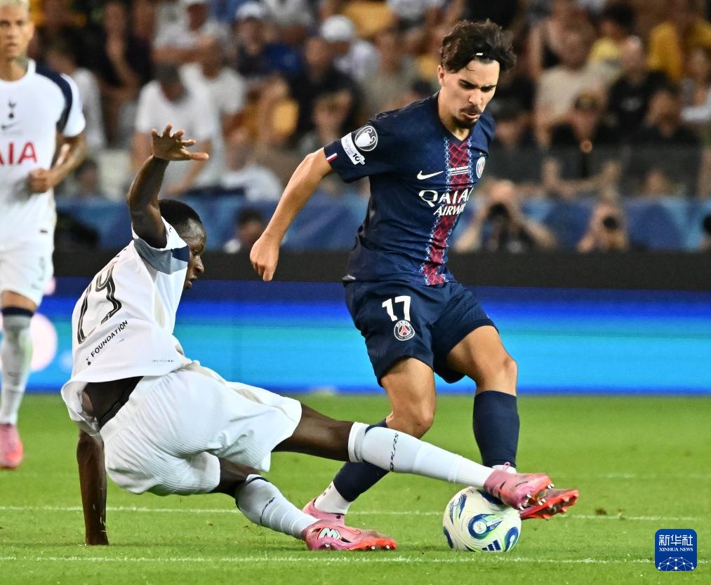 有点小帅 有点小帅