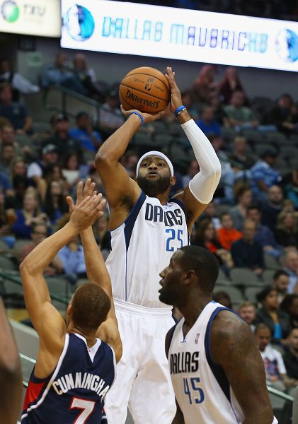 他用实际行 他用实际行